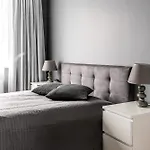 Center Apartment, Free Parking, 149 아파트 *