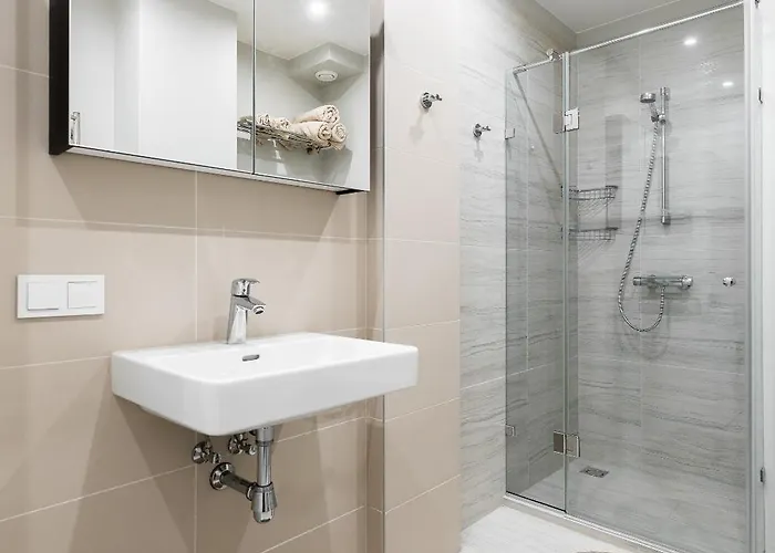 Center Apartment, Free Parking, 149 *