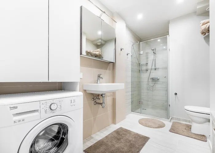 Center Apartment, Free Parking, 149