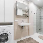 Center Apartment, Free Parking, 149