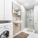 Center Apartment, Free Parking, 149