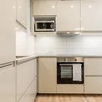 Center Apartment, Free Parking, 149 Apartman