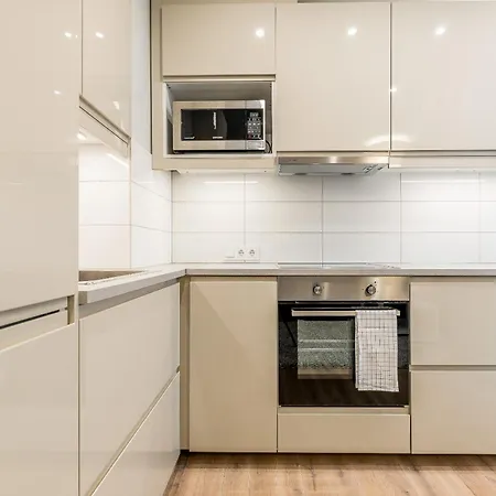 Center Apartment, Free Parking, 149 Appartement